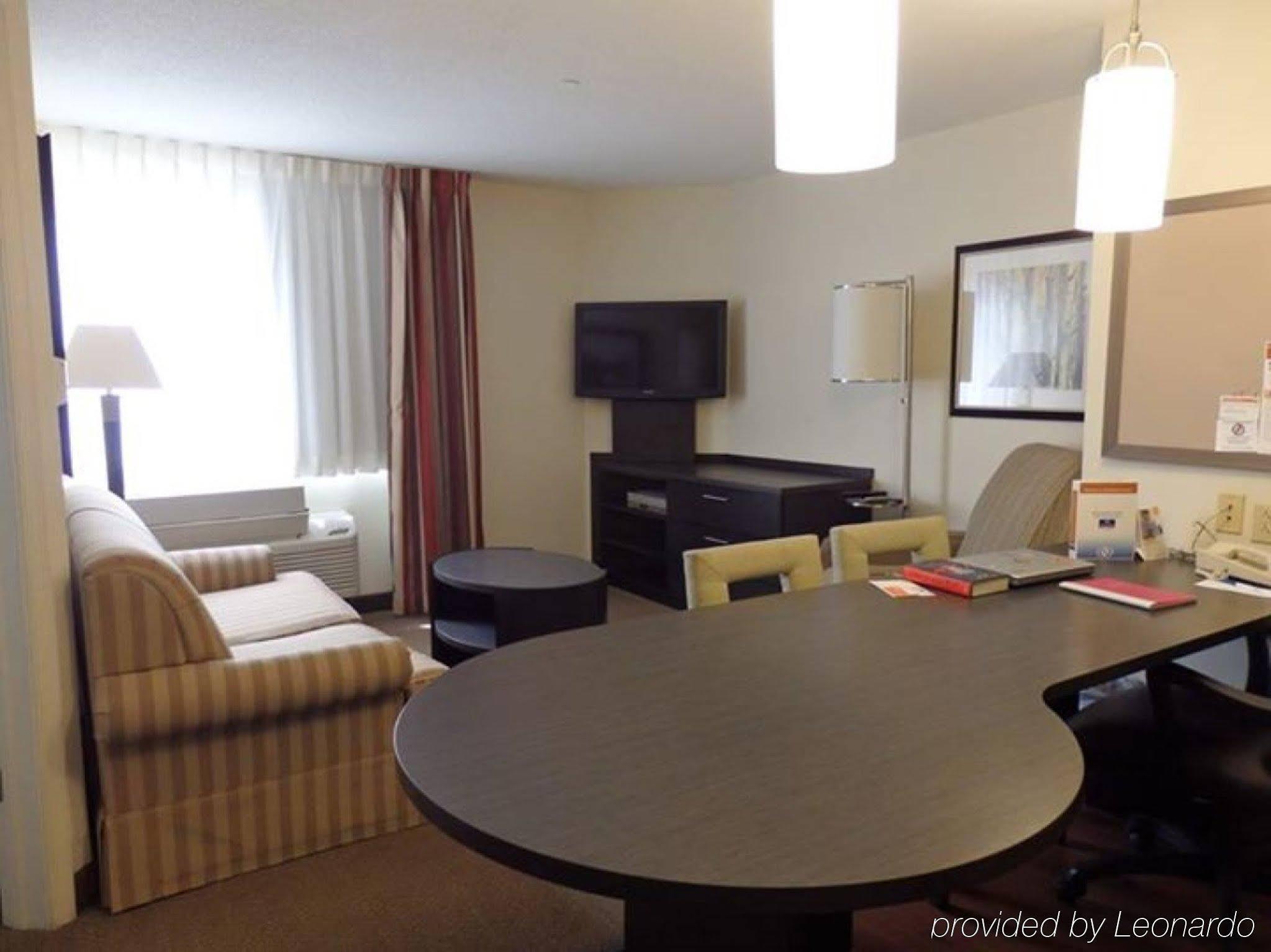 Sonesta Simply Suites Pittsburgh Airport Imperial Екстер'єр фото