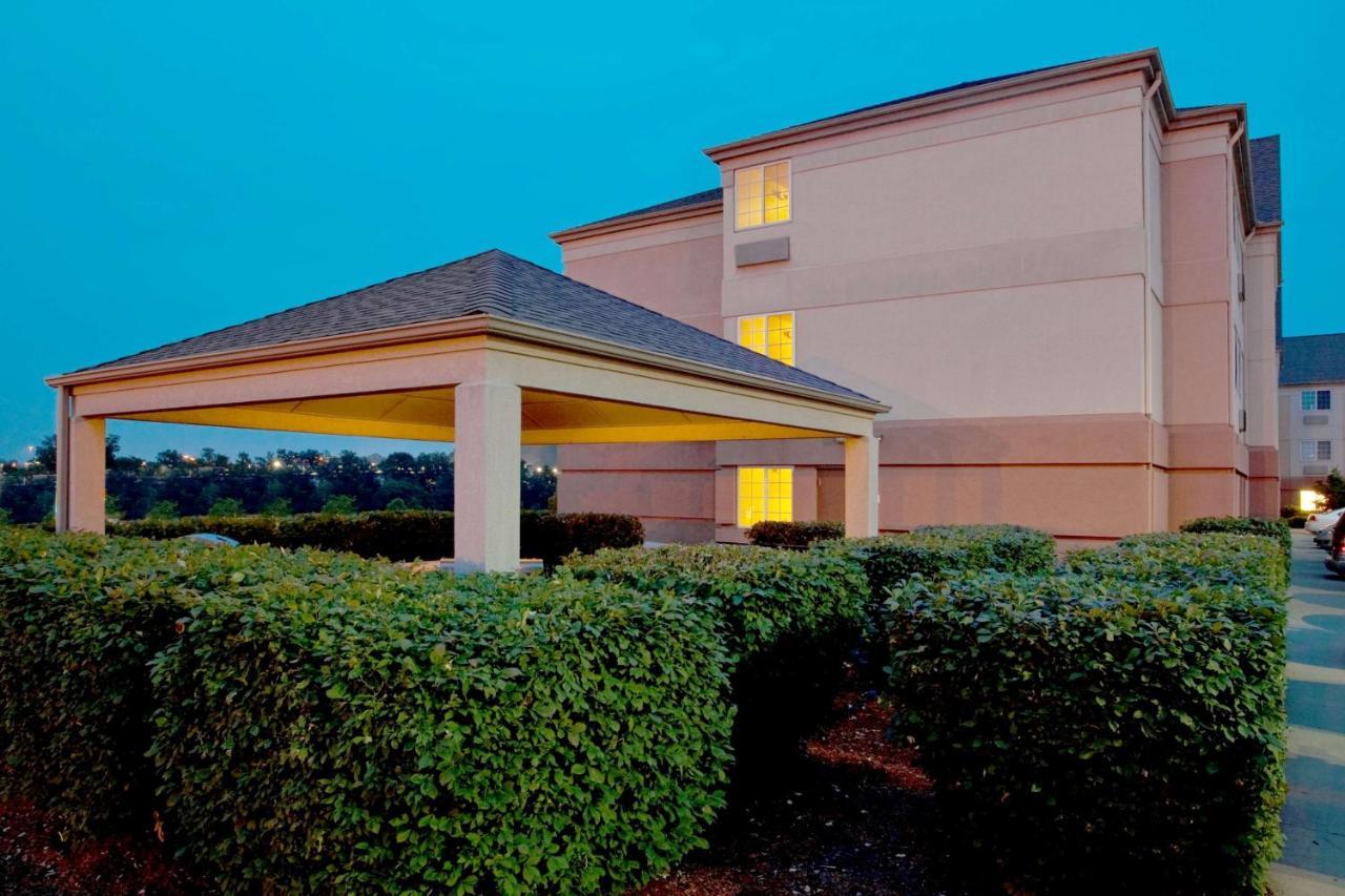 Sonesta Simply Suites Pittsburgh Airport Imperial Екстер'єр фото